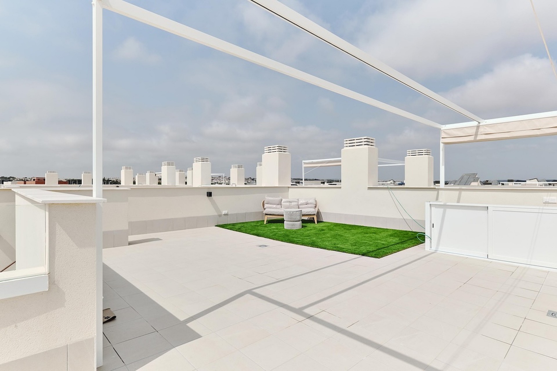 2 slaapkamer Appartement met dakterras in Torrevieja - Nieuwbouw in Medvilla Spanje