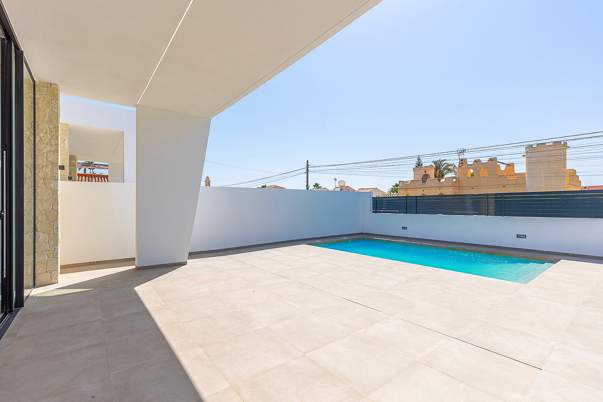 3 slaapkamer Villa in Torrevieja - Nieuwbouw in Medvilla Spanje