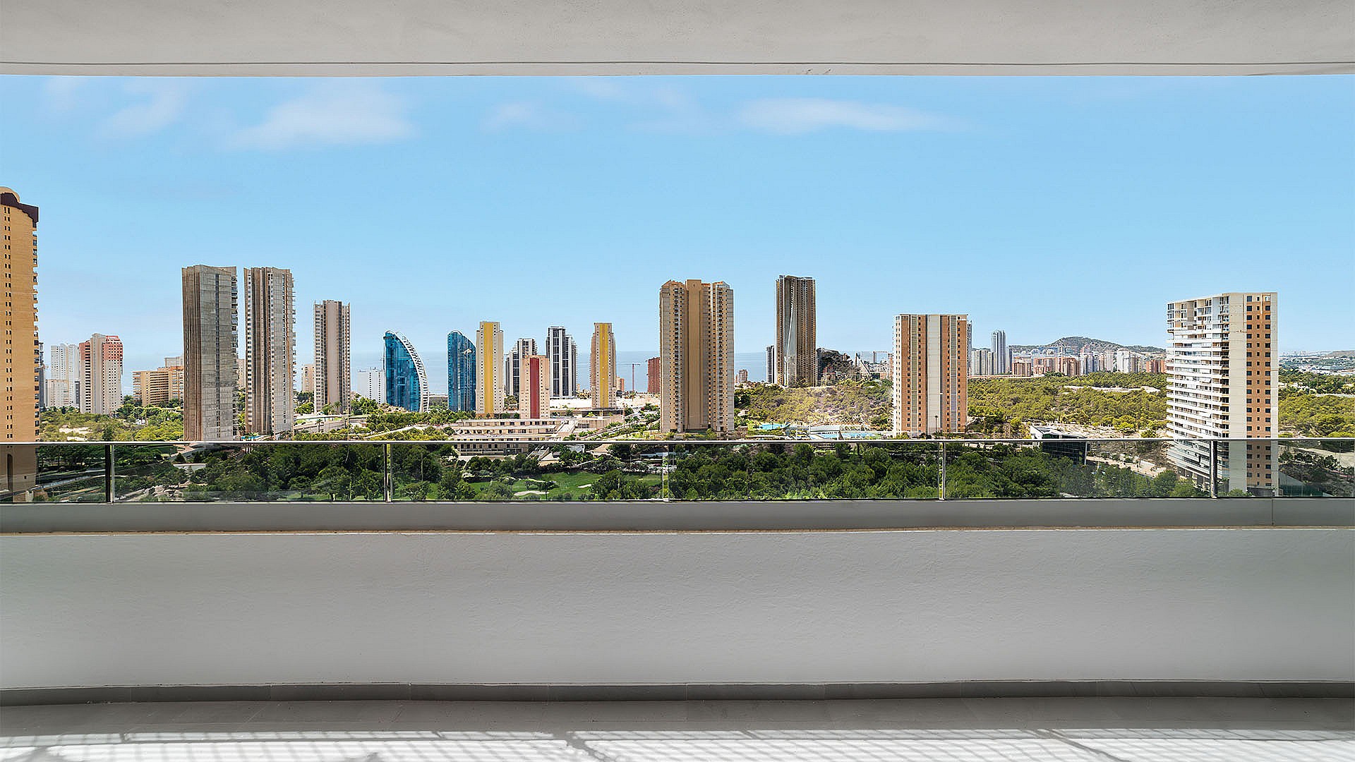 2 slaapkamer Appartement met terras in Benidorm - Nieuwbouw in Medvilla Spanje