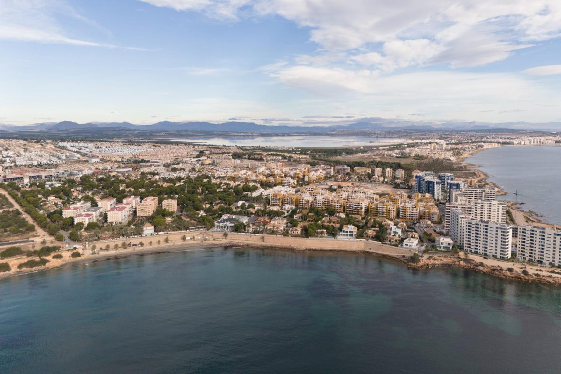 2 slaapkamer Appartement met dakterras in Punta Prima - Orihuela Costa - Nieuwbouw in Medvilla Spanje