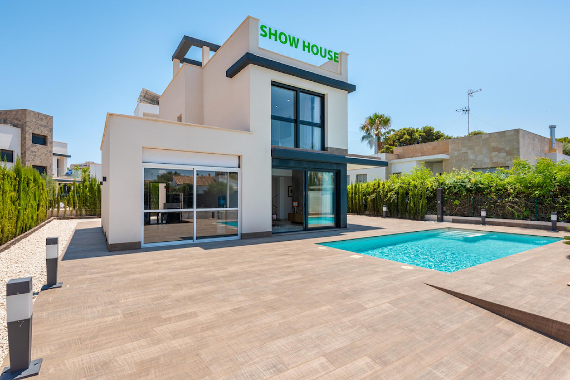 4 slaapkamer Villa in La Manga Del Mar Menor - Nieuwbouw in Medvilla Spanje