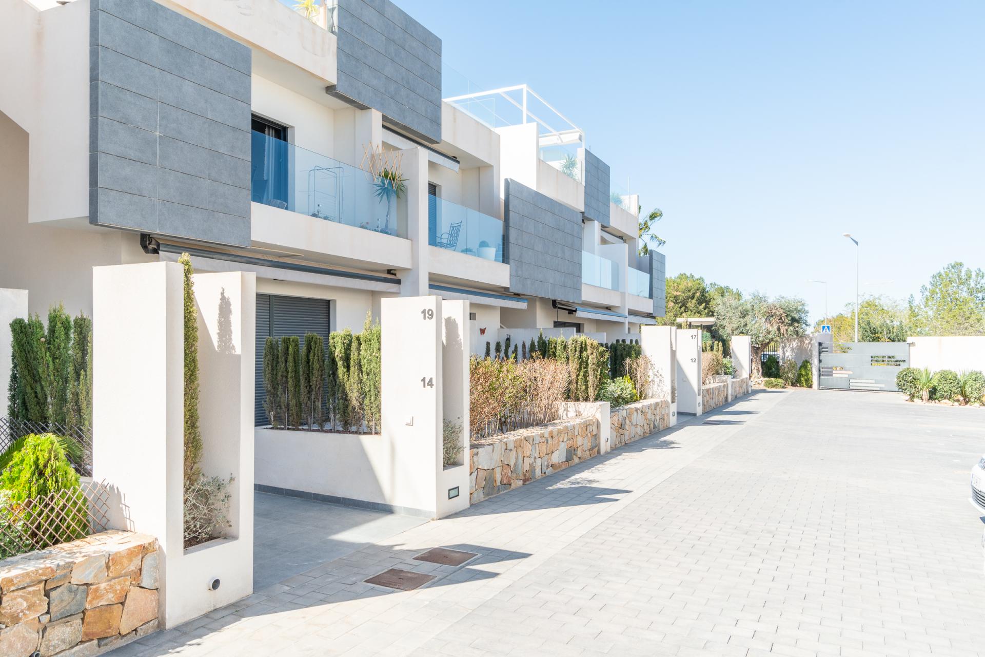 3 slaapkamer Appartement met dakterras in Torrevieja - Nieuwbouw in Medvilla Spanje